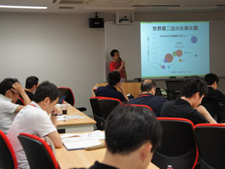 ライフネット生命株式会社 マーケティング部長 松岡洋平様 ライフネット生命株式会社 マーケティング部長 松岡洋平様
